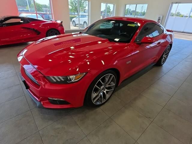 2017 Ford Mustang GT Premium — photo 1 of 13