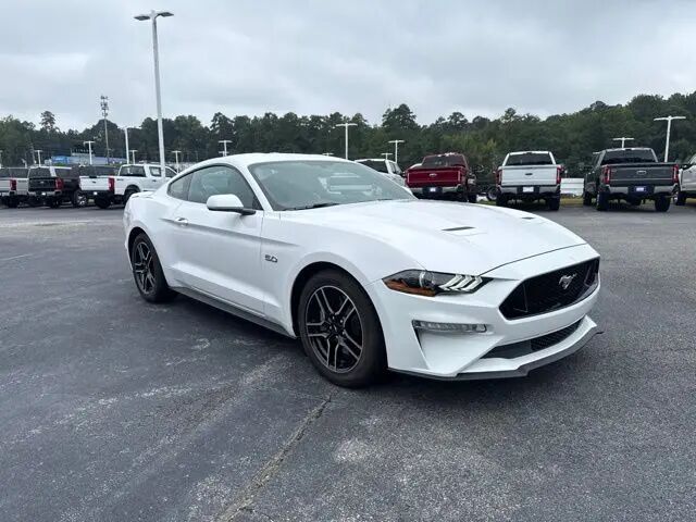 2020 Ford Mustang GT — photo 1 of 13
