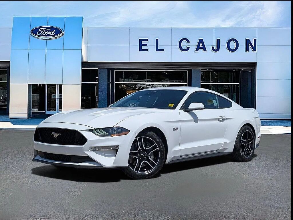 2021 Ford Mustang GT — photo 1 of 13