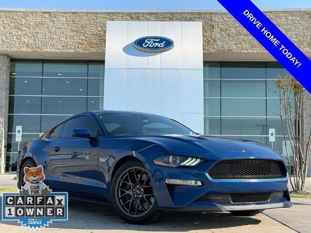 2022 Ford Mustang GT — photo 1 of 27