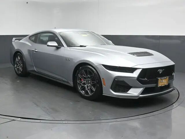 2025 Ford Mustang GT Premium — photo 1 of 13