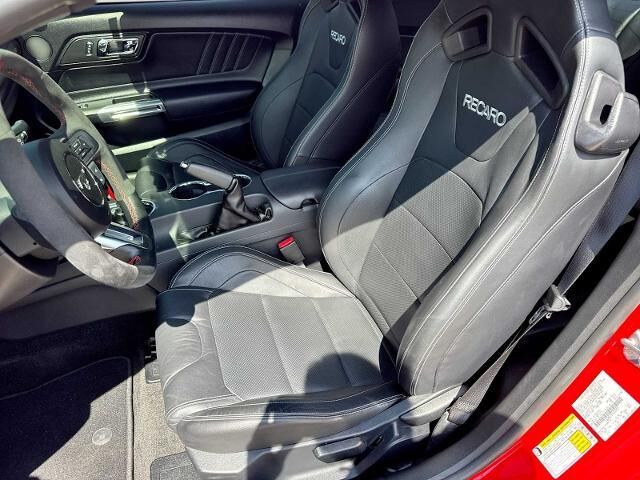 2015 Ford Mustang GT Premium — photo 1 of 13