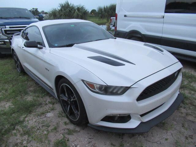 2017 Ford Mustang GT Premium — photo 1 of 13
