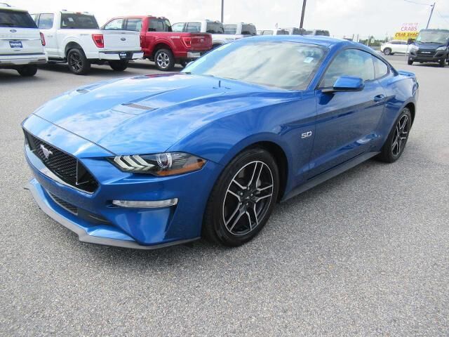 2018 Ford Mustang GT — photo 1 of 14