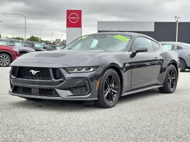 2024 Ford Mustang GT — photo 1 of 39
