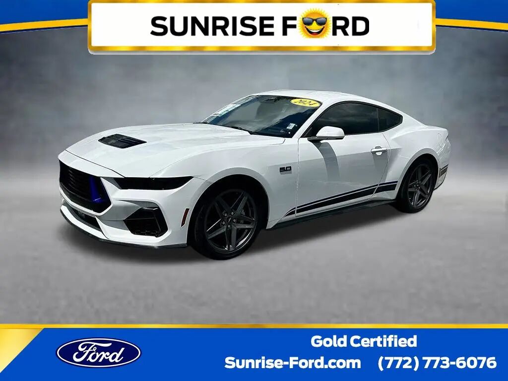 2024 Ford Mustang GT Premium — photo 1 of 13