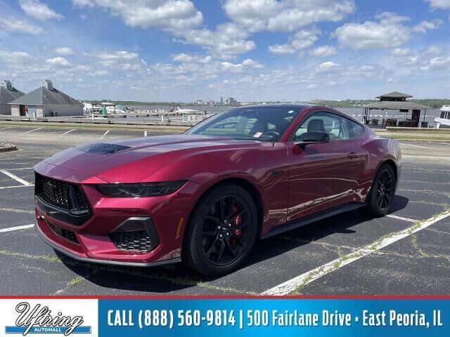2025 Ford Mustang GT Premium — photo 1 of 13