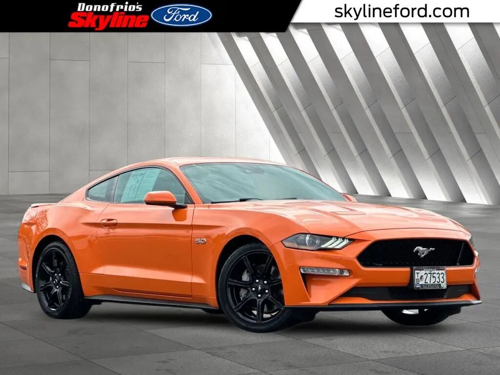 2021 Ford Mustang GT Premium — photo 1 of 16