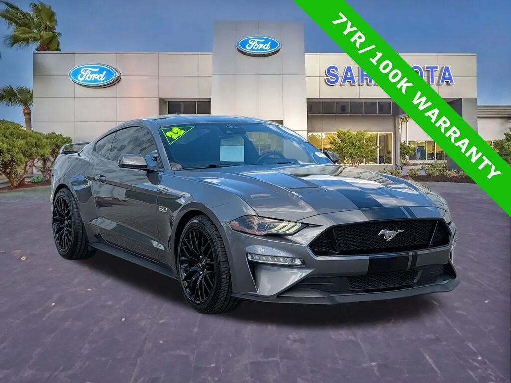 2022 Ford Mustang GT Premium — photo 1 of 13