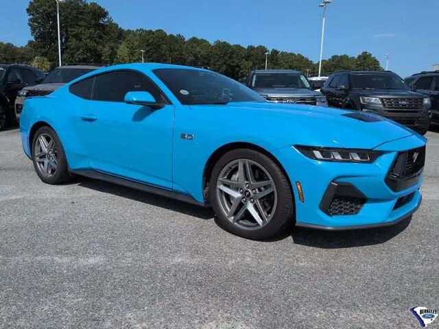2024 Ford Mustang GT — photo 1 of 14