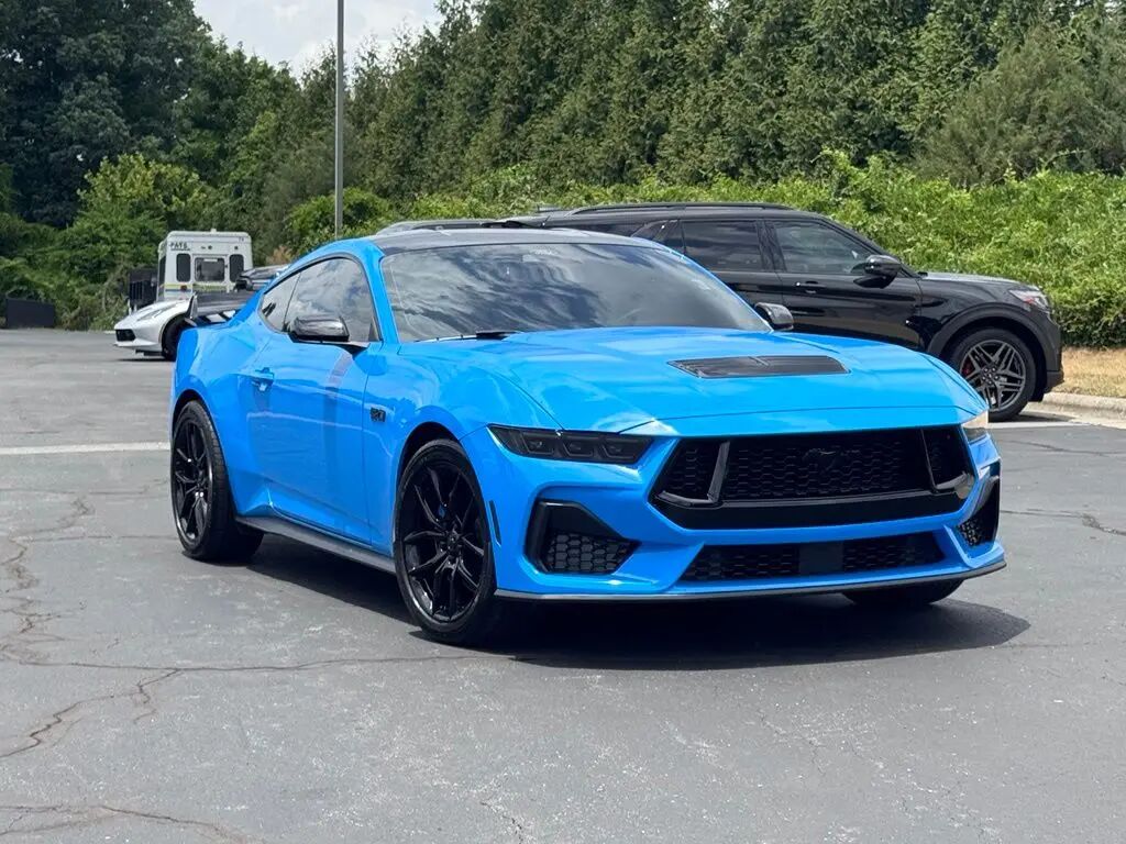 2025 Ford Mustang GT Premium — photo 1 of 14