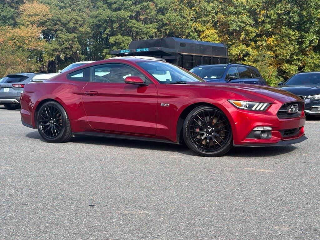 2015 Ford Mustang GT Premium — photo 1 of 1