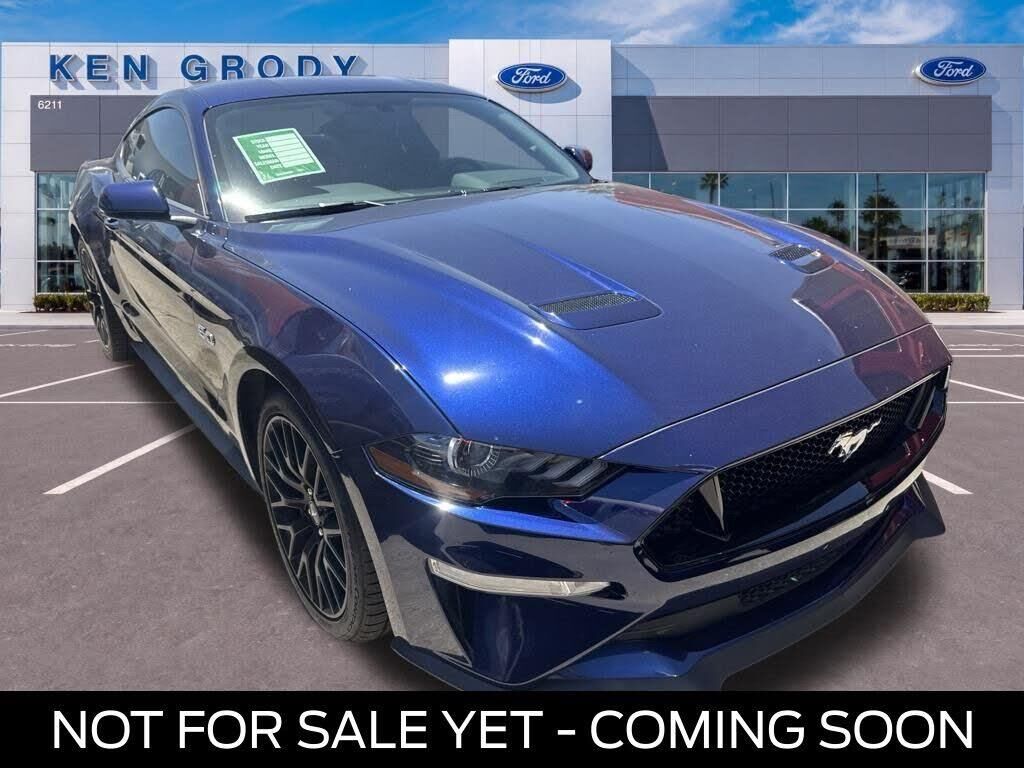 2020 Ford Mustang GT Premium — photo 1 of 3
