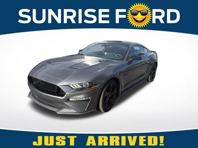 2021 Ford Mustang GT Premium — photo 1 of 2