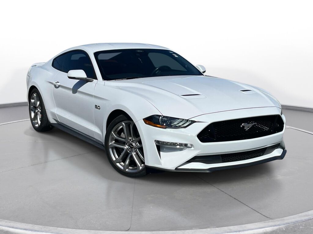 2022 Ford Mustang GT — photo 1 of 13