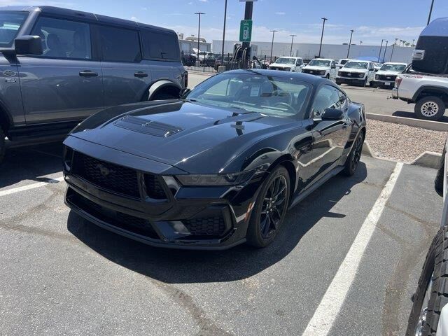 2025 Ford Mustang GT — photo 1 of 13