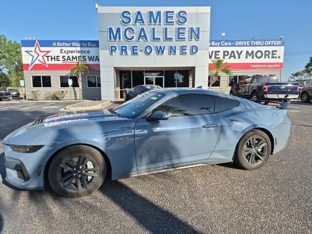 2026 Ford Mustang GT — photo 1 of 13