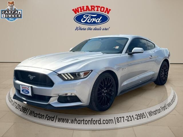 2015 Ford Mustang GT — photo 1 of 13