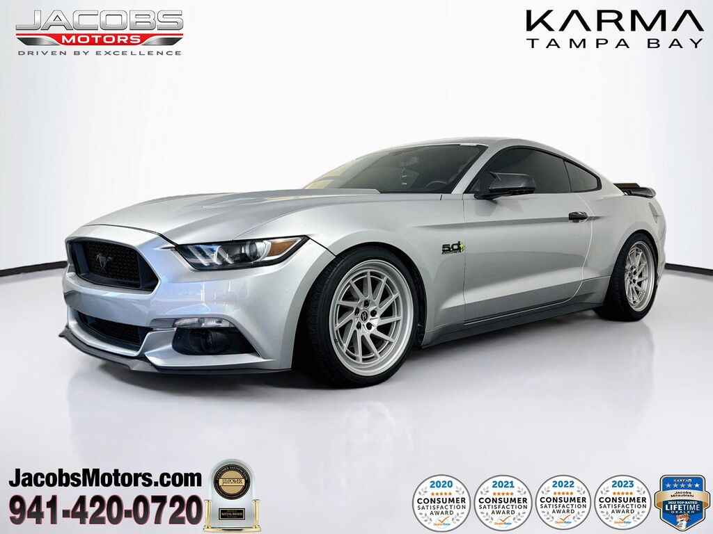 2016 Ford Mustang GT — photo 1 of 13