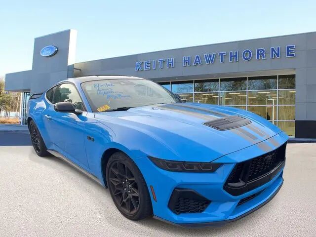 2024 Ford Mustang GT Premium — photo 1 of 11