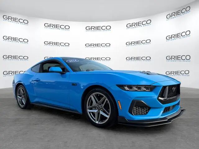 2024 Ford Mustang GT — photo 1 of 13