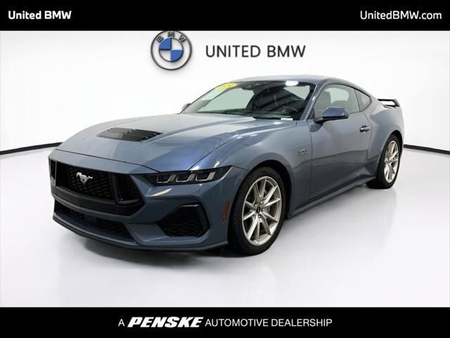 2024 Ford Mustang GT — photo 1 of 13