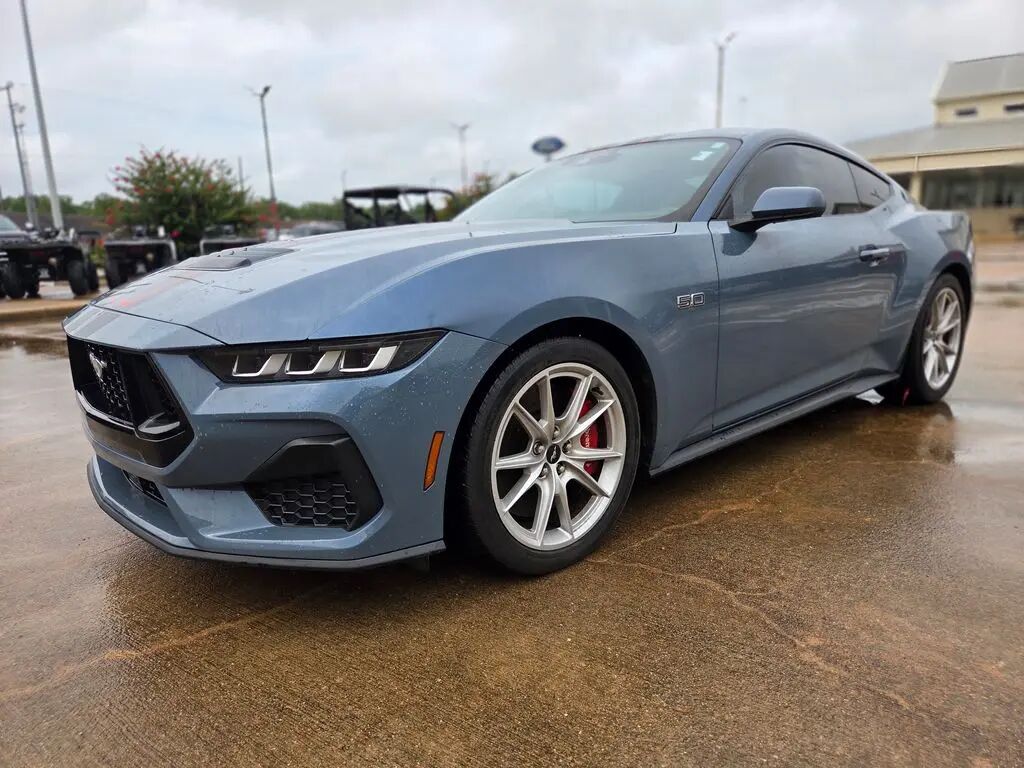 2024 Ford Mustang GT Premium — photo 1 of 14