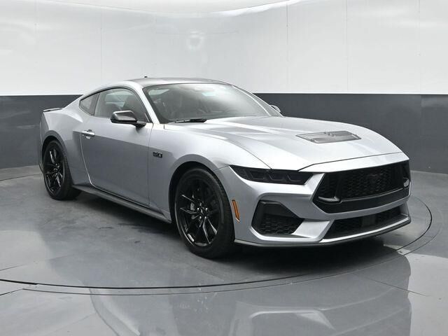 2025 Ford Mustang GT Premium — photo 1 of 13
