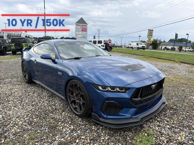 2024 Ford Mustang GT Premium — photo 1 of 13