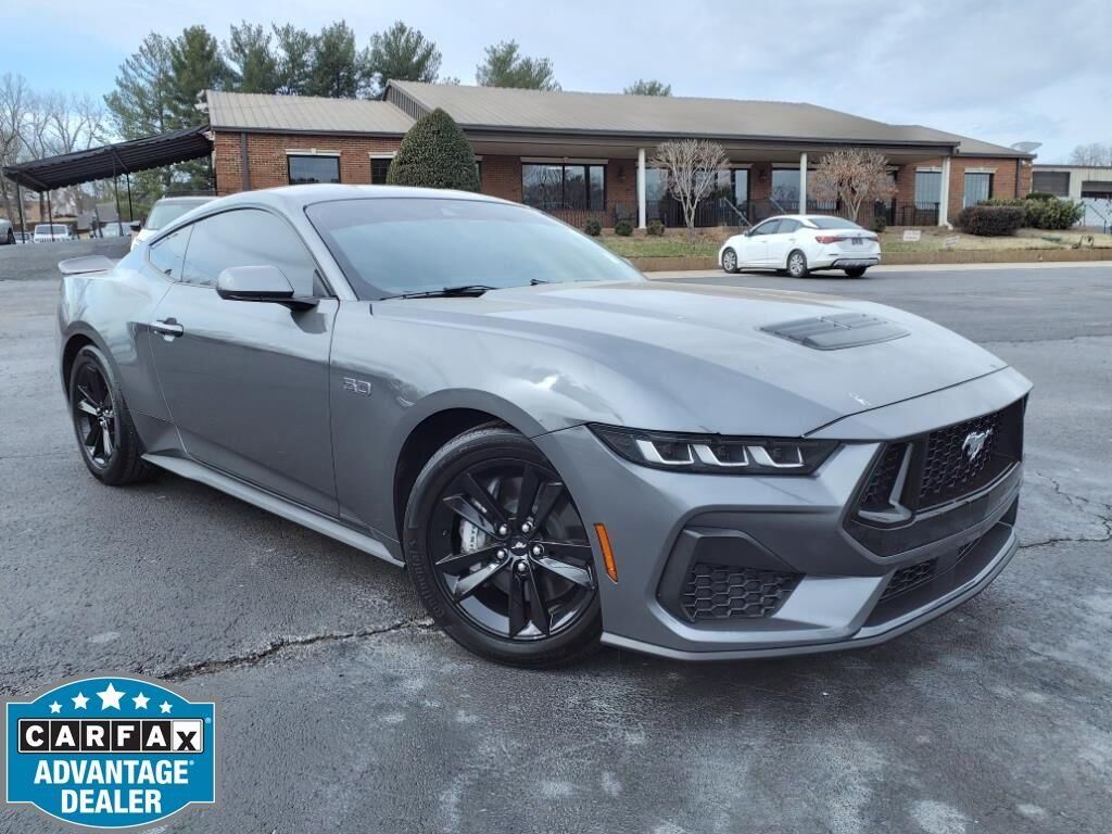 2024 Ford Mustang GT — photo 1 of 27