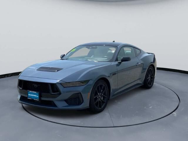 2025 Ford Mustang GT Premium — photo 1 of 13