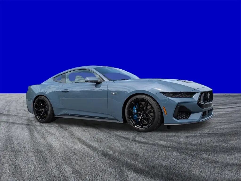 2025 Ford Mustang GT — photo 1 of 26