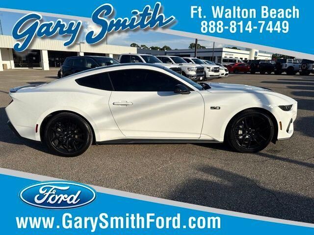 2025 Ford Mustang GT Premium — photo 1 of 26