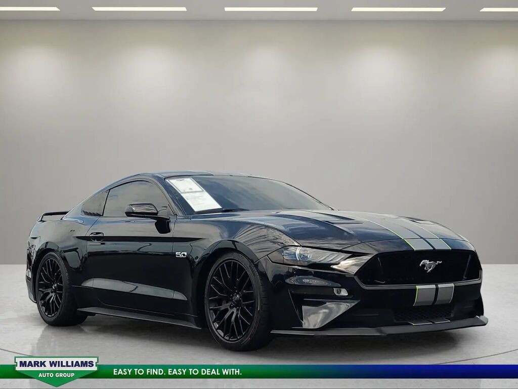 2019 Ford Mustang GT Premium — photo 1 of 14