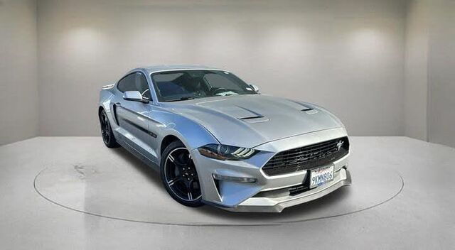 2019 Ford Mustang GT — photo 1 of 2