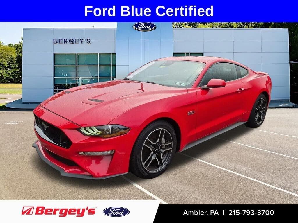 2021 Ford Mustang GT — photo 1 of 1