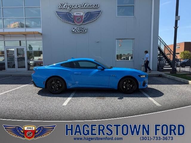 2024 Ford Mustang GT — photo 1 of 13