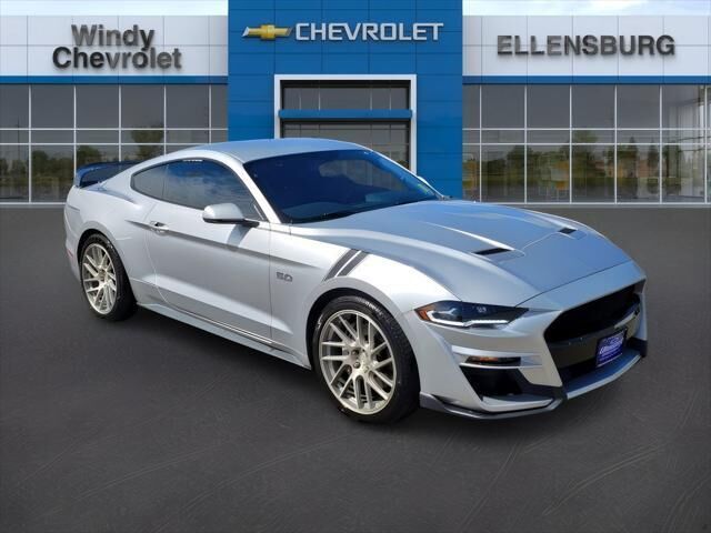 2018 Ford Mustang GT Premium — photo 1 of 21