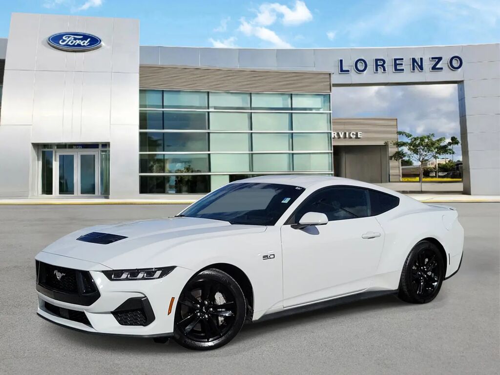 2024 Ford Mustang GT — photo 1 of 13