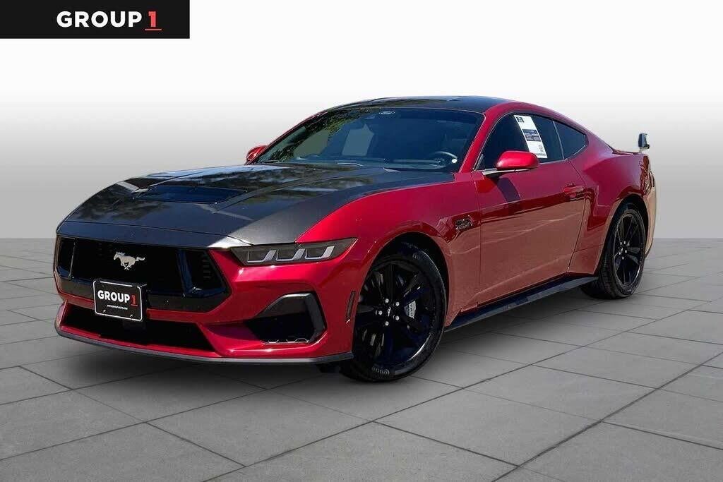 2024 Ford Mustang GT — photo 1 of 4