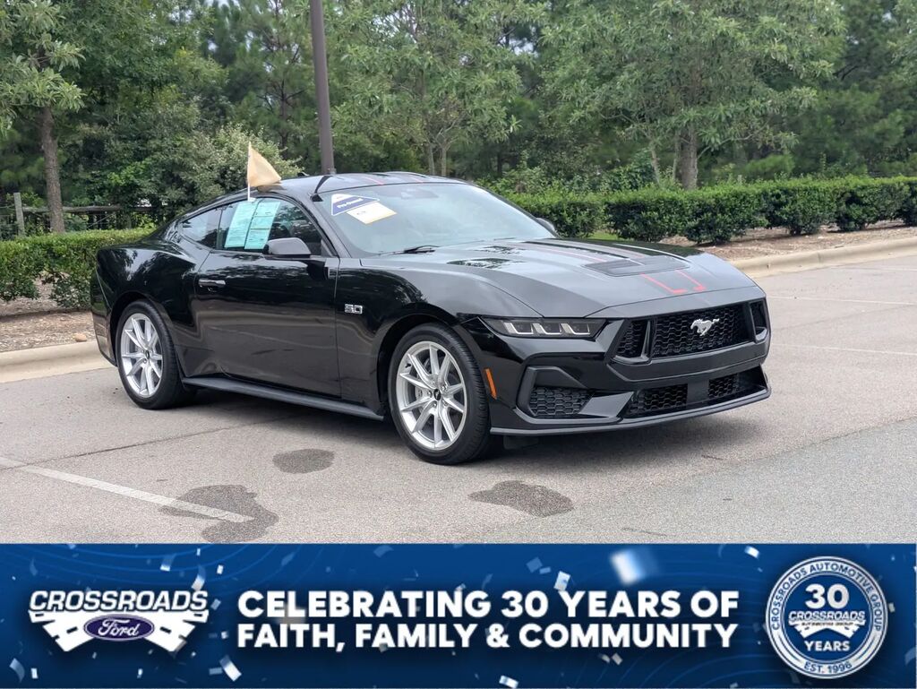 2025 Ford Mustang GT Premium — photo 1 of 14