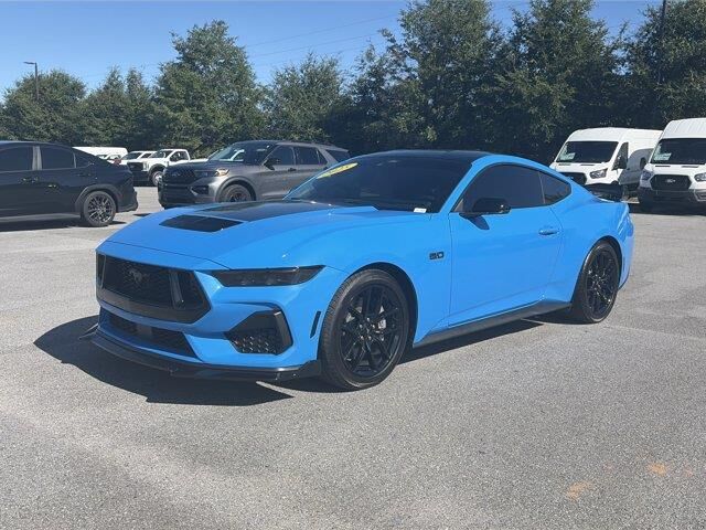 2025 Ford Mustang GT Premium — photo 1 of 4