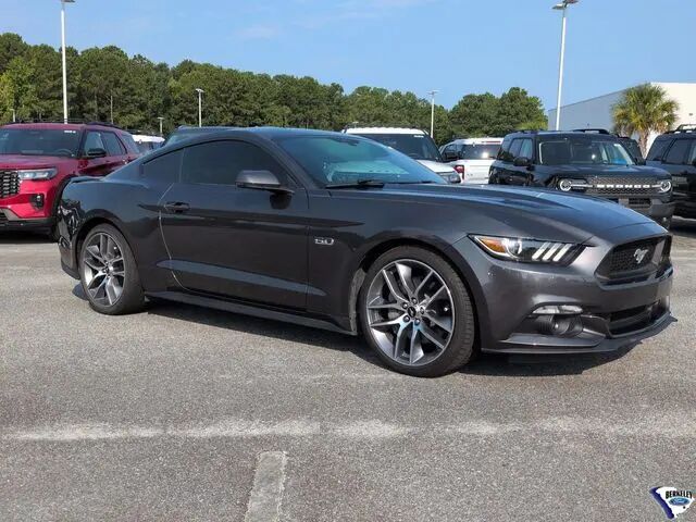 2015 Ford Mustang GT Premium — photo 1 of 17