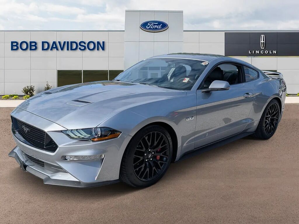 2020 Ford Mustang GT Premium — photo 1 of 14