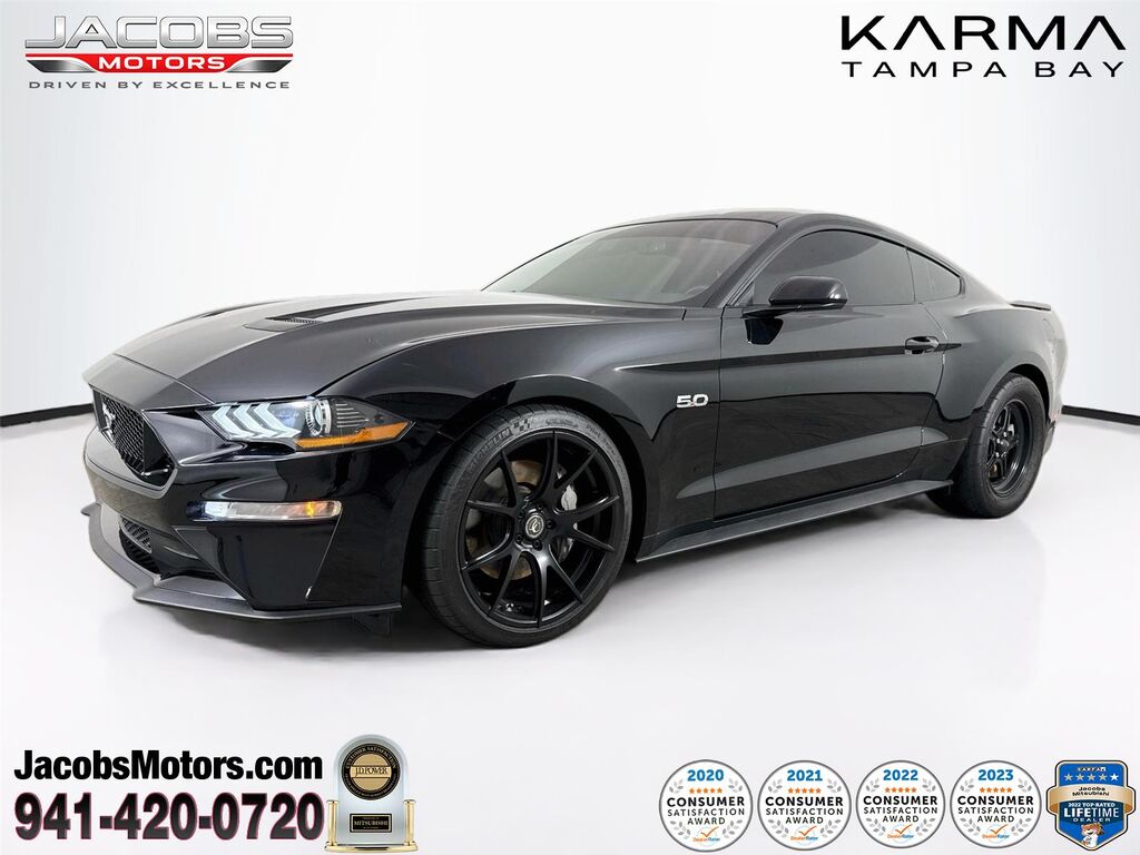 2020 Ford Mustang GT — photo 1 of 13
