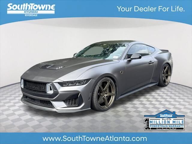 2024 Ford Mustang GT — photo 1 of 13