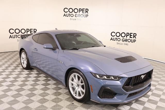 2024 Ford Mustang GT Premium — photo 1 of 13