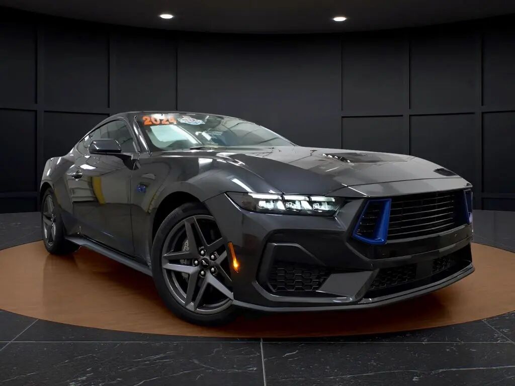 2024 Ford Mustang GT Premium — photo 1 of 2