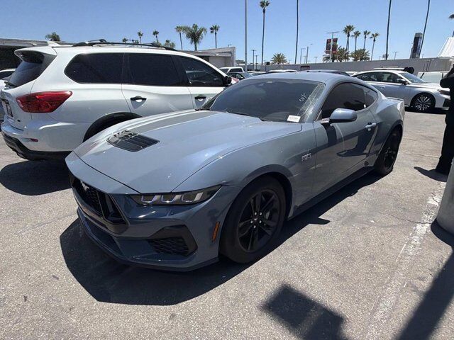 2024 Ford Mustang GT — photo 1 of 1