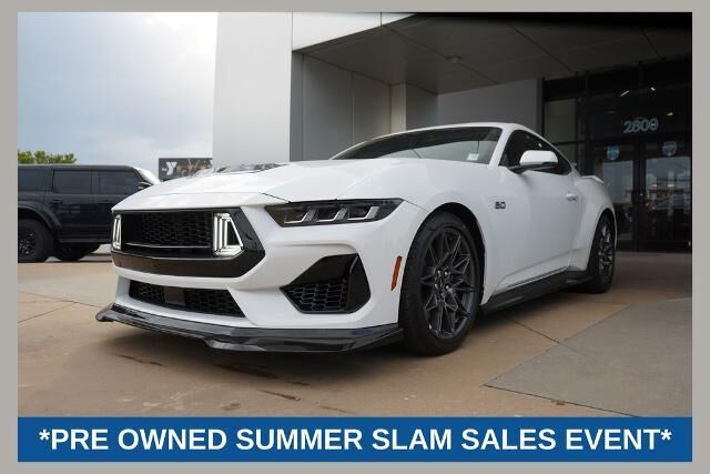2025 Ford Mustang GT Premium — photo 1 of 3